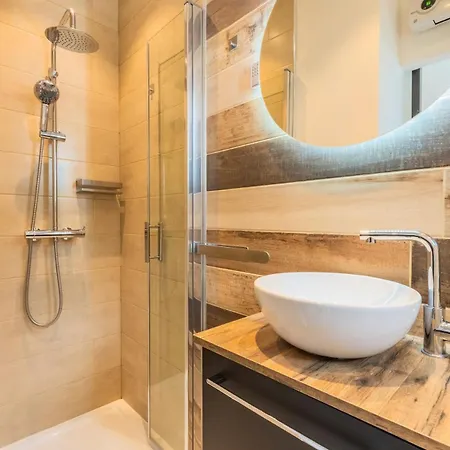 Petit Paradis - Terrasse Privee - 100m De La Gare Hénin-Beaumont