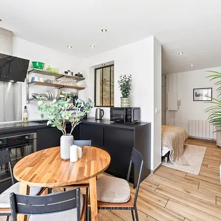 Petit Paradis - Terrasse Privée - 100m De La Gare Appartement