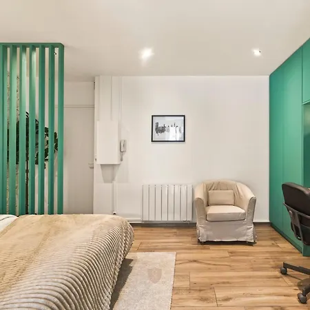 Petit Paradis - Terrasse Privée - 100m De La Gare